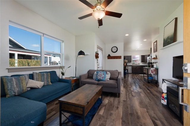 living room with recessed lighting, ceiling fan, and dark wood-style floors