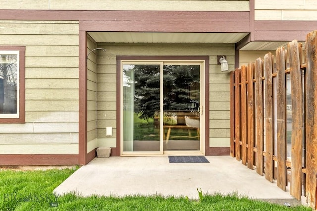 view of entrance to property