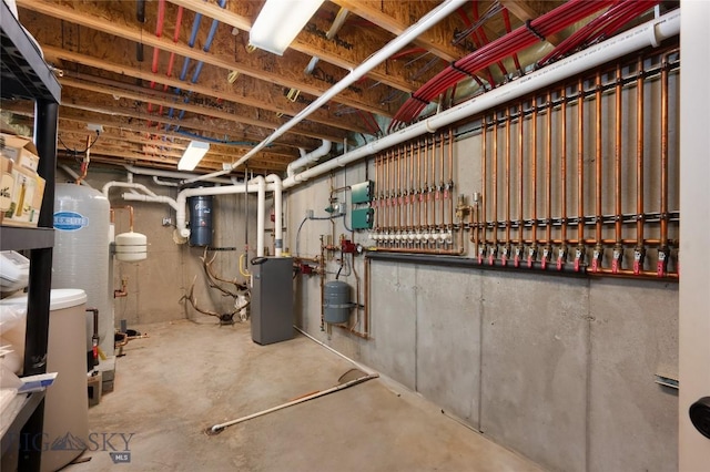 view of unfinished basement