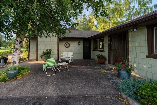 423 Riverview Ct, Great Falls, MT 59404 - view of exterior entry with a patio