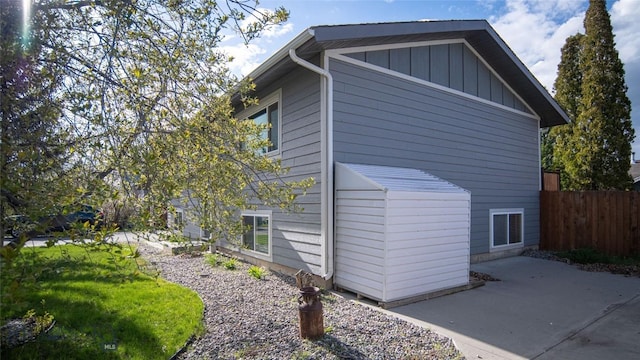 417 Henry Dr, Belgrade, MT 59714 - view of side of property with a patio