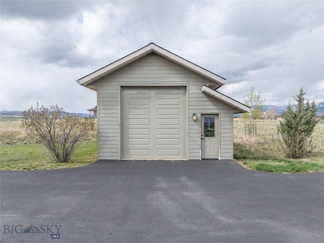 detached garage with driveway