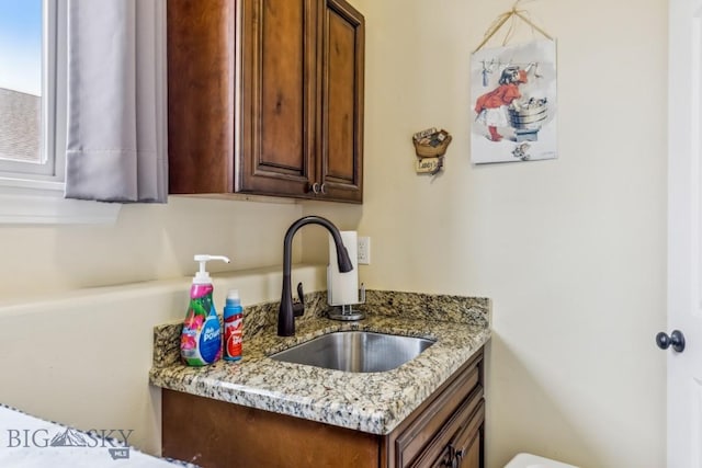 304 Farmall Ln, Manhattan, MT 59741 - bathroom with vanity