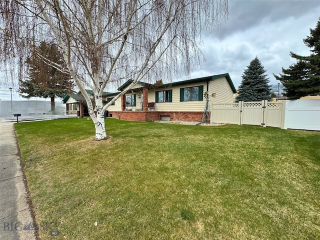 105 Country Club Ln, Butte, MT 59701 - view of front of house
