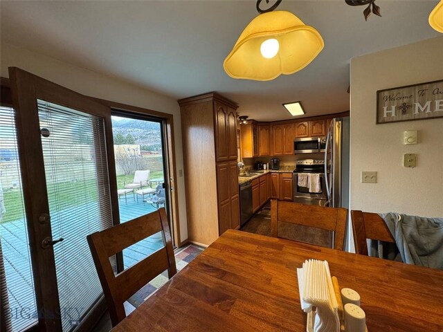 105 Country Club Ln, Butte, MT 59701 - view of dining space