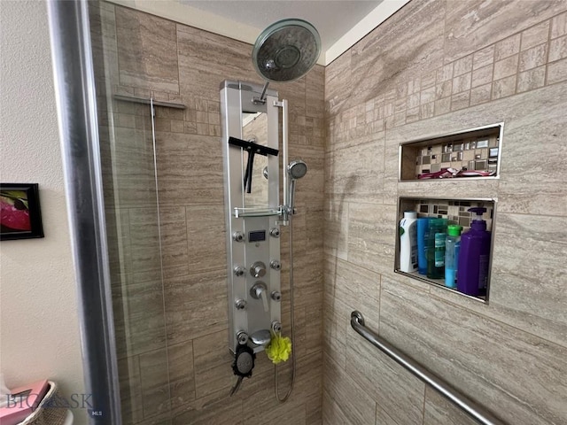 105 Country Club Ln, Butte, MT 59701 - bathroom with tiled shower