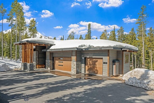 exterior space with driveway