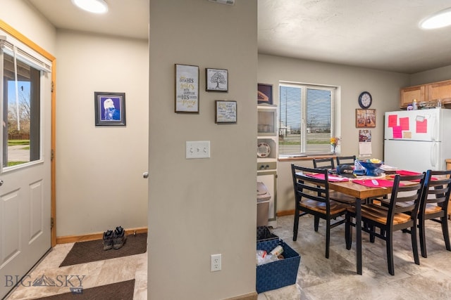 500/502 Idaho St, Belgrade, MT 59714 - dining room with baseboards