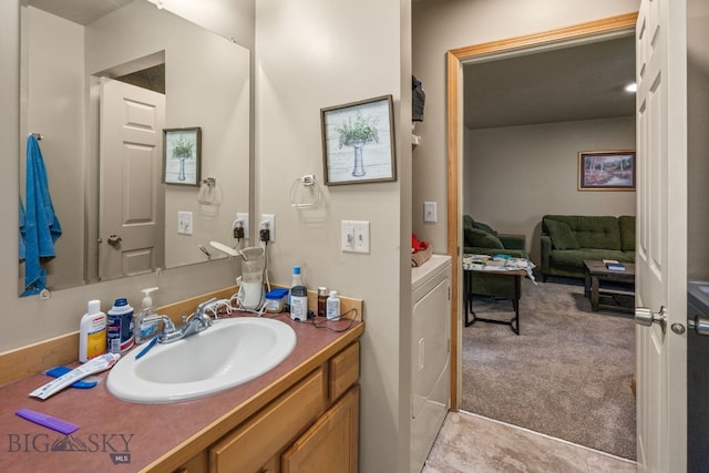 500/502 Idaho St, Belgrade, MT 59714 - bathroom featuring independent washer and dryer and vanity