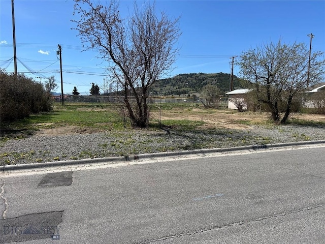720 Sampson St, Butte, MT 59701