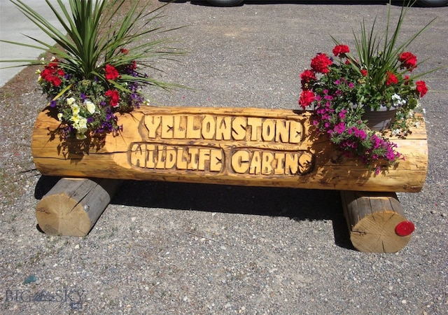 225 N Geyser St, West Yellowstone, MT 59758 - view of community / neighborhood sign