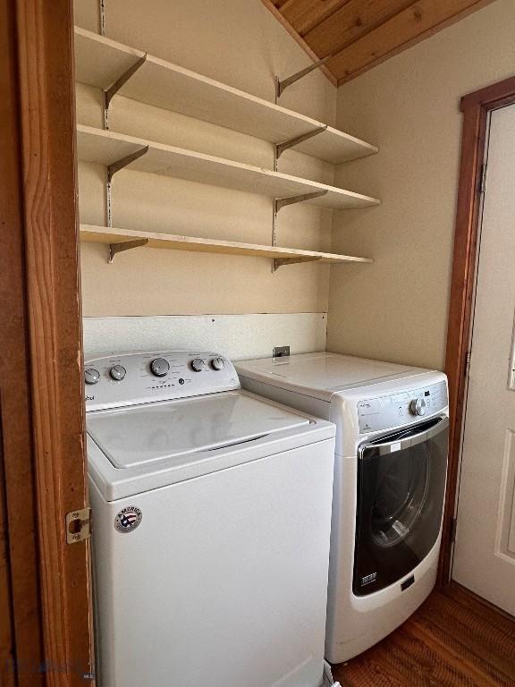 28 Loch Leven Rd, Livingston, MT 59047 - laundry room featuring washing machine and clothes dryer and dark wood-type flooring