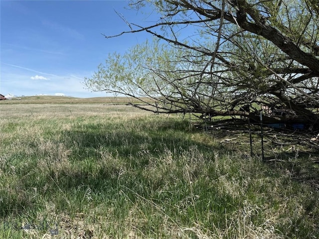 100 Queen Ln, Clyde Park, MT 59047