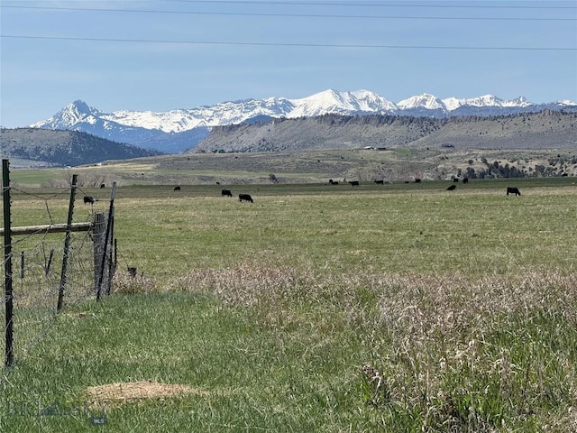 100 Queen Ln, Clyde Park, MT 59047