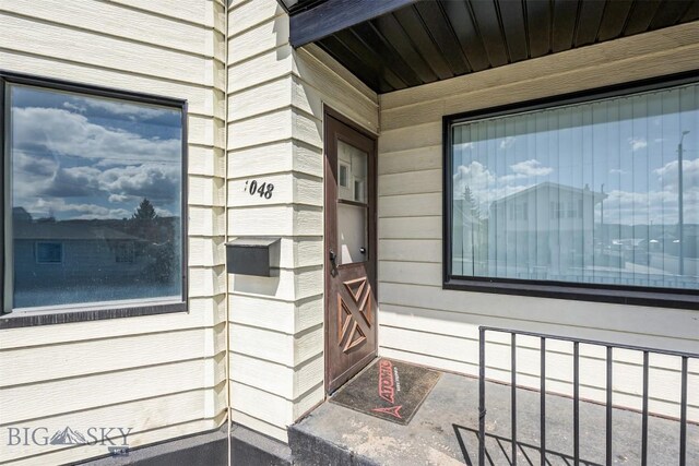 1048 S Wyoming St, Butte, MT 59701 - view of exterior entry