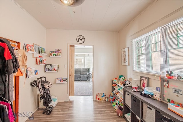 1048 S Wyoming St, Butte, MT 59701 - playroom with wood finished floors