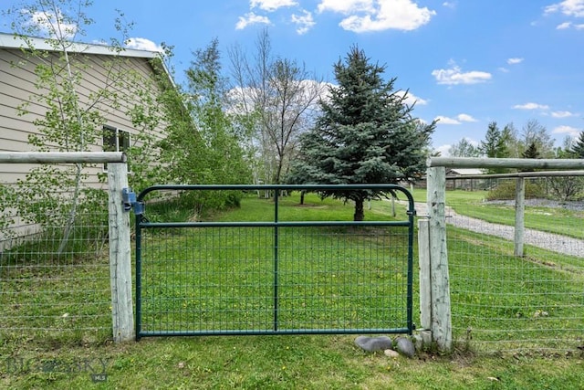 285 Hereford Dr, Belgrade, MT 59714 - view of gate