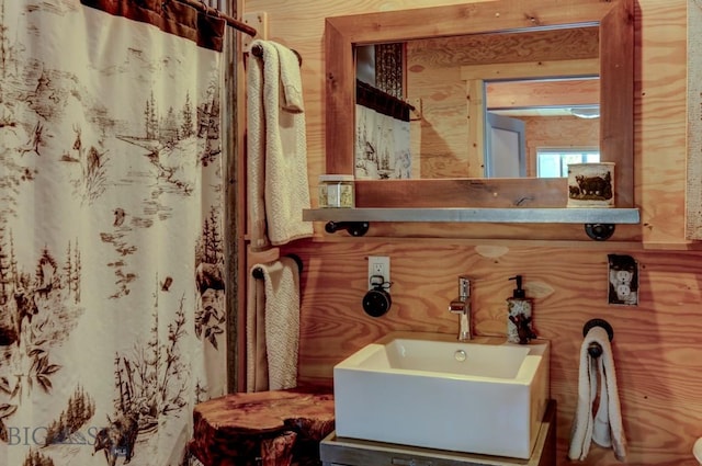 1007 E Geyser, Livingston, MT 59047 - bathroom featuring a sink and a shower with shower curtain