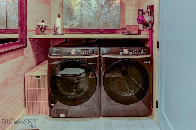 1007 E Geyser, Livingston, MT 59047 - laundry room with washer and clothes dryer