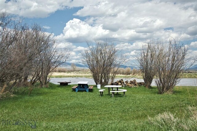 7 N Lewis And Clark Trl, Whitehall, MT 59759 - view of yard
