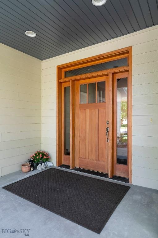 508 Coral Dr, Belgrade, MT 59714 - view of property entrance