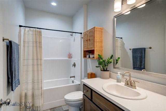 36 Sante Fe, Three Forks, MT 59752 - full bath with vanity, toilet, shower / bath combination with curtain, and recessed lighting