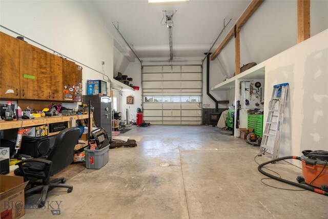 9704 River Rd, Bozeman, MT 59718 - view of garage