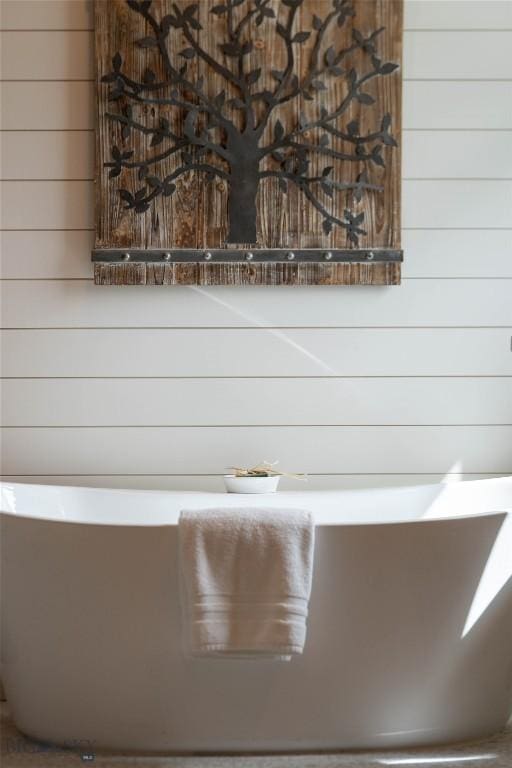 17450 Wilson Creek Rd, Gallatin Gateway, MT 59730 - detailed view of wood walls