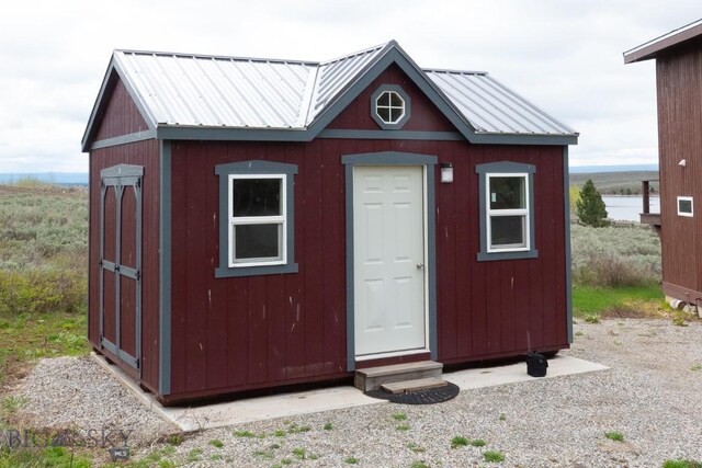 202 Beach Dr, West Yellowstone, MT 59758 - view of outdoor structure featuring entry steps