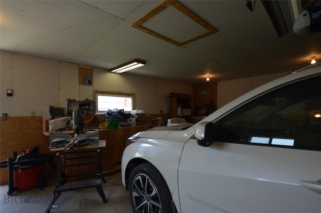 314 S Dakota St, Dillon, MT 59725 - view of garage
