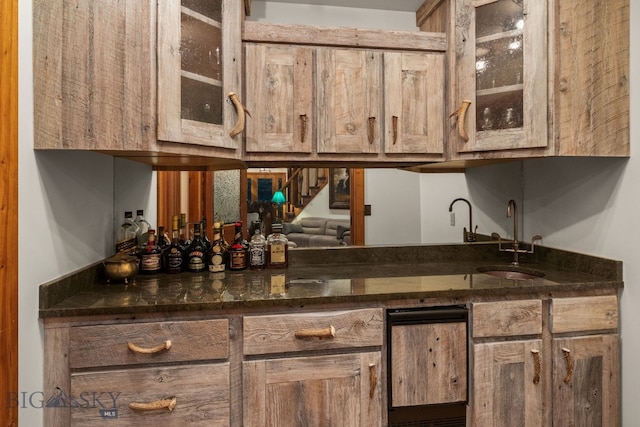 14585 Eagle Eye Way, Gallatin Gateway, MT 59730 - view of indoor wet bar