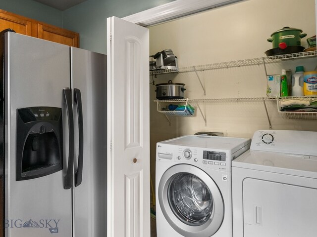 1009 Wyoming St, Belgrade, MT 59714 - laundry room with separate washer and dryer