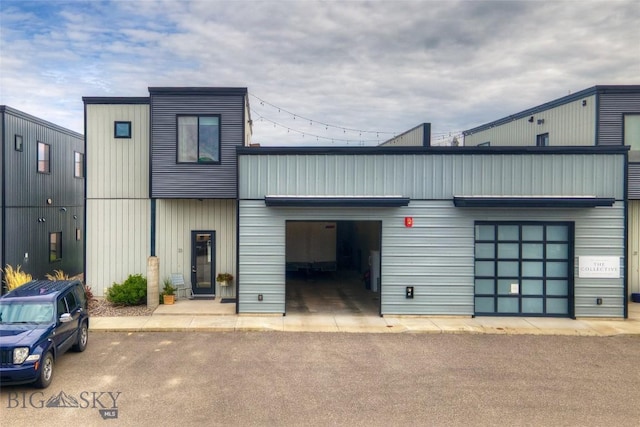 33 Intrepid Dr, Bozeman, MT 59718 - view of front of home