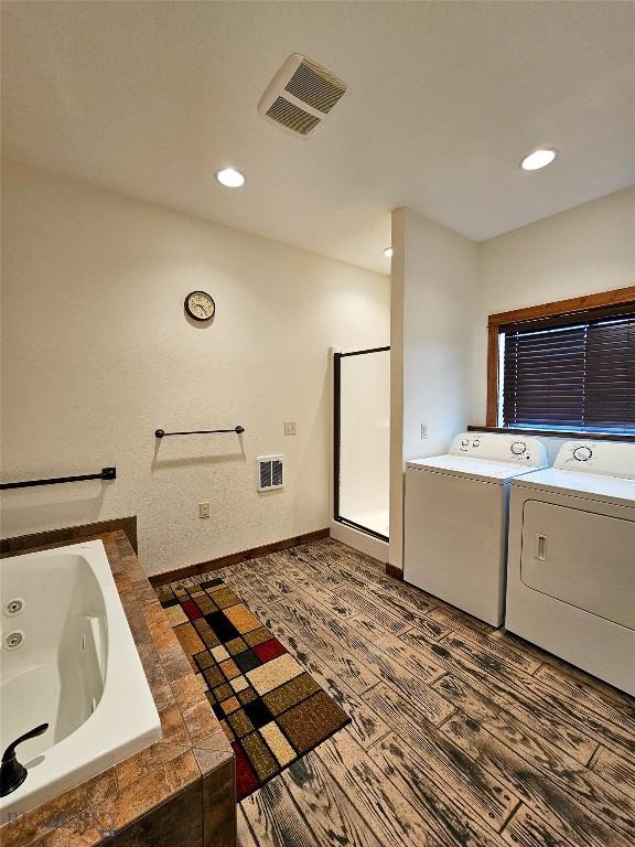 115AND117 Otter Creek Rd, Big Timber, MT 59011 - laundry room with washing machine and clothes dryer, recessed lighting, and baseboards