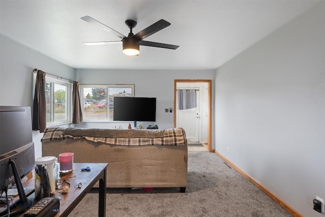 2422 Pine St, Butte, MT 59701 - carpeted living room with ceiling fan and baseboards