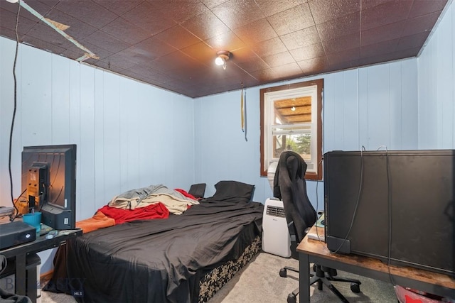 2422 Pine St, Butte, MT 59701 - carpeted bedroom with an office area