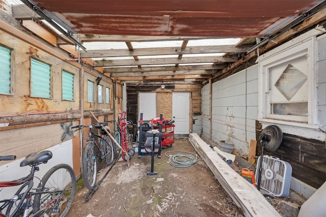 2422 Pine St, Butte, MT 59701 - view of garage
