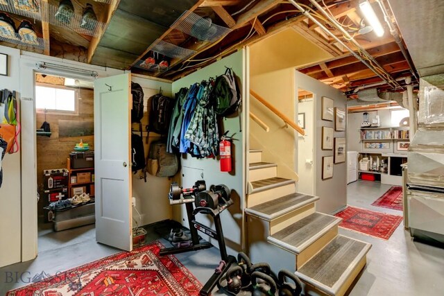 923 W Clark St, Livingston, MT 59047 - below grade area featuring stairs