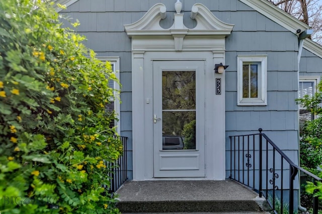 923 W Clark St, Livingston, MT 59047 - view of doorway to property