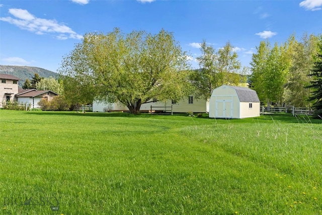 125 N Pheasant Dr, Bozeman, MT 59718 - view of yard featuring a mountain view