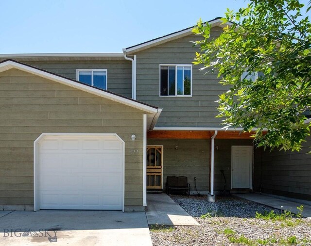 577 W Shore Dr, Belgrade, MT 59714 - multi unit property featuring concrete driveway and a garage