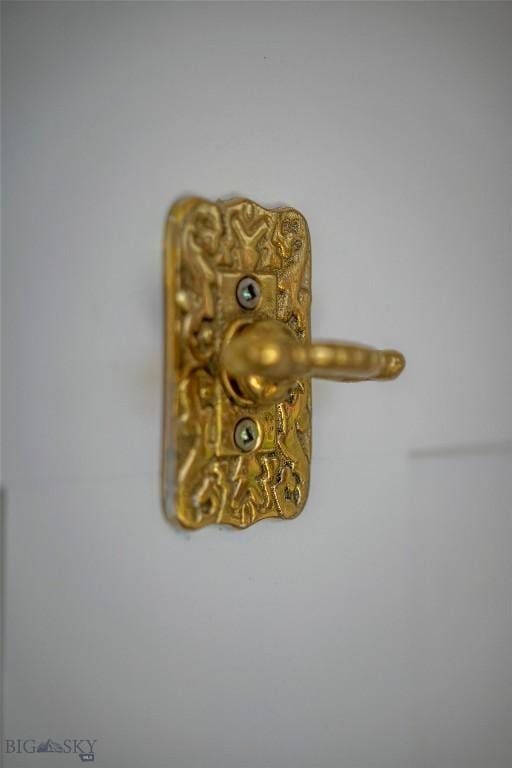 207 2nd St E, Clyde Park, MT 59018 - detailed view
