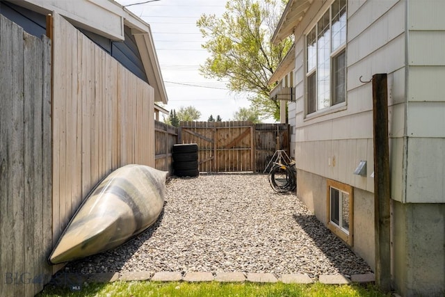 411 W Railroad Ave N, Manhattan, MT 59741 - view of home's exterior