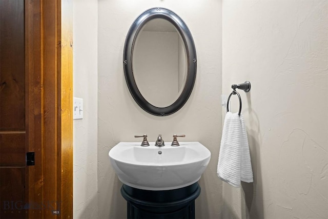 306 Glenbrook Ln, Belgrade, MT 59714 - bathroom featuring a sink