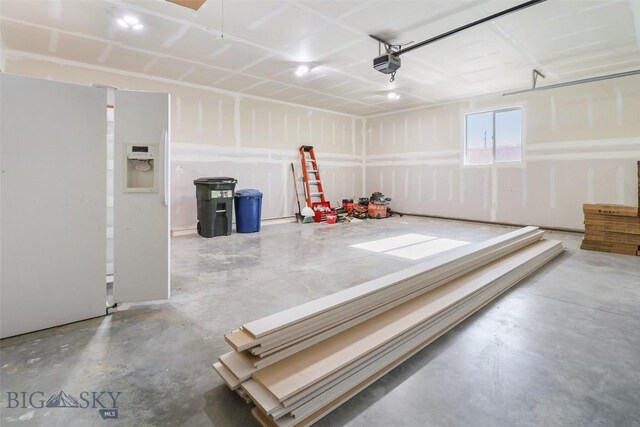 9 Murray Ln, Three Forks, MT 59721 - garage with a garage door opener