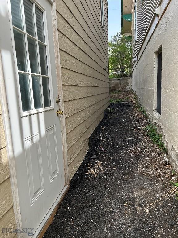 1106 Caledonia St, Butte, MT 59701 - view of property exterior