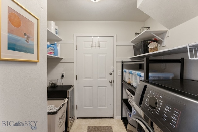 3197 Rose St, Bozeman, MT 59718 - laundry area featuring washer and dryer