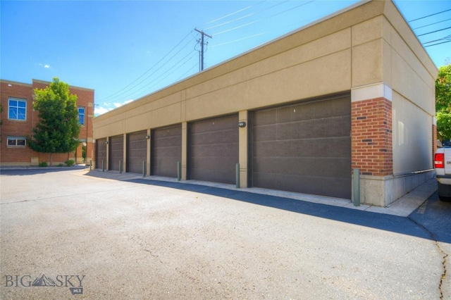 424 E Main St Unit E, Bozeman, MT 59715 - view of garage