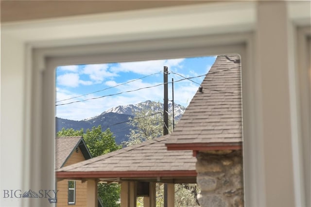 312 Water St, Gardiner, MT 59030 - detailed view of a mountainous background