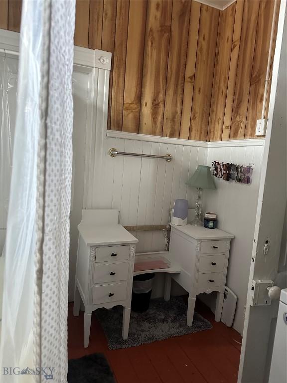 905 W Copper, Butte, MT 59701 - bathroom featuring wood finished floors and wood walls